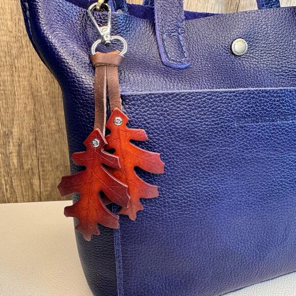 Leather Autumn Fall Purse Charm Oak Leaf Bag Charm Genuine Leather Keychain - Picture 2 of 8